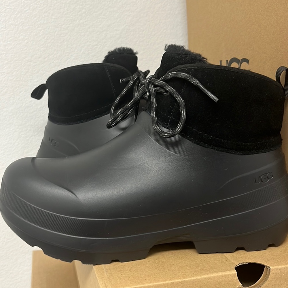 UGG TASMAN X LACE